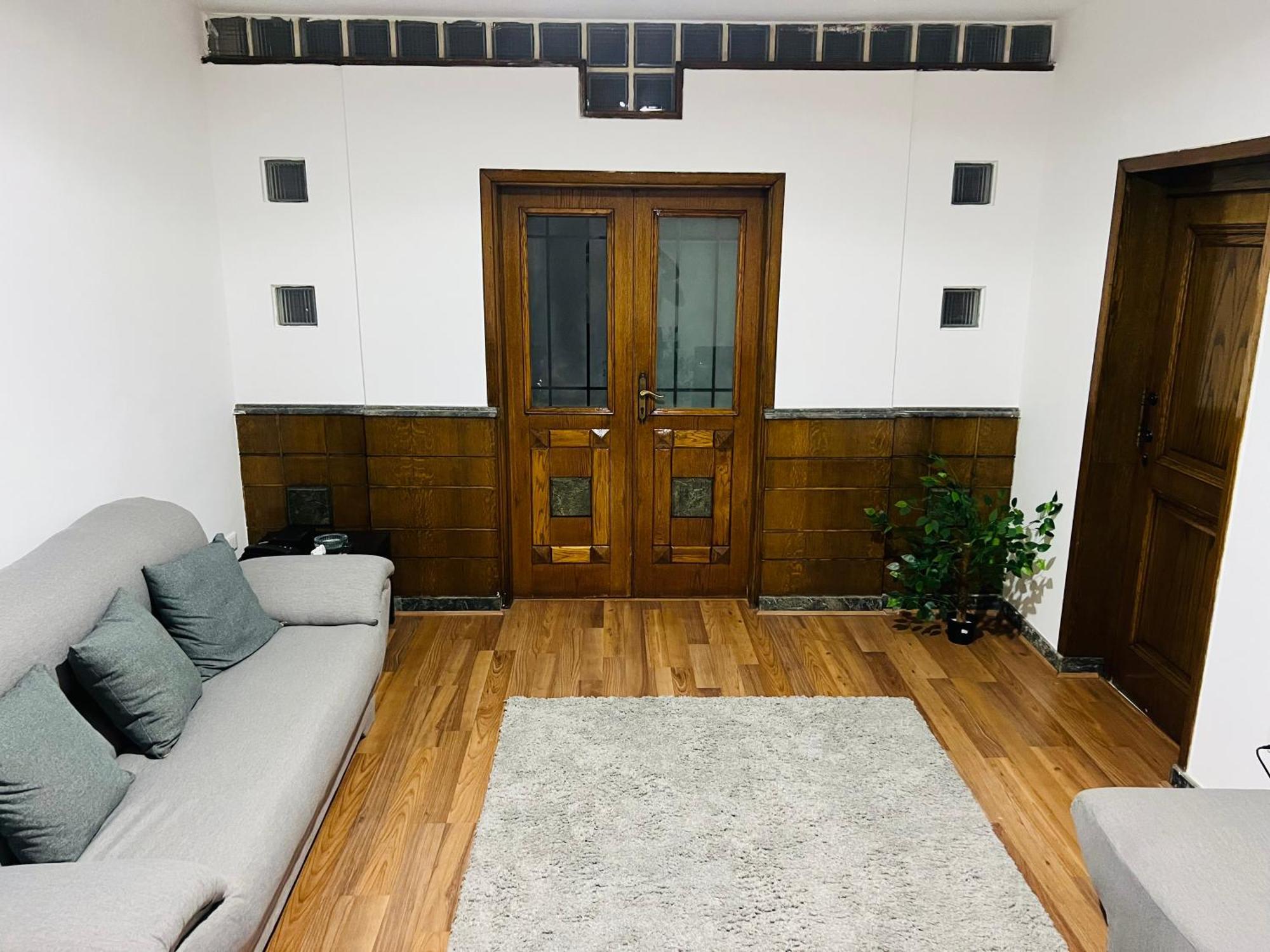 Charming 2-bedroom With Ac, Wifi In Lovely Governorate * Cairo